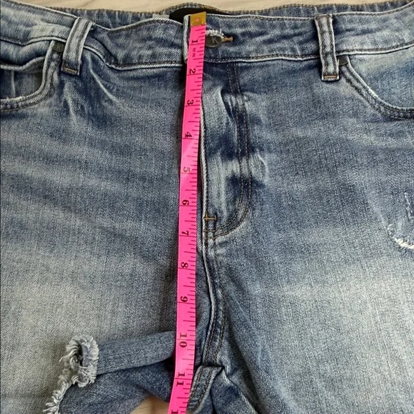 KUT Gidget Distressed High Rise Denim Women Shorts size 12 - Picture 7 of 13